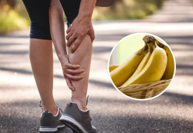 Banana é rica em potássio: qual escolher para evitar cãibras no treino?