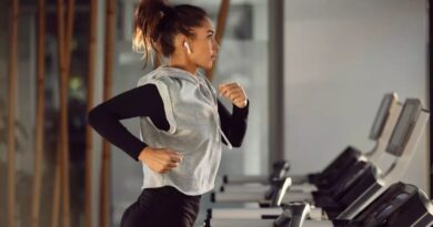 Correr na esteira faz perder barriga?