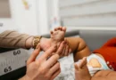 Muito além do pezinho: os exames que todo bebê deve fazer ao nascer para evitar sequelas silenciosas