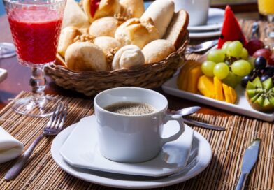 Aprenda a montar um café da manhã nutritivo