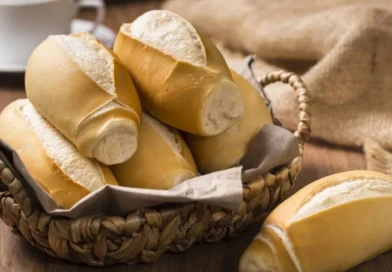 Vale a pena substituir o pão francês por outro alimento no café da manhã?