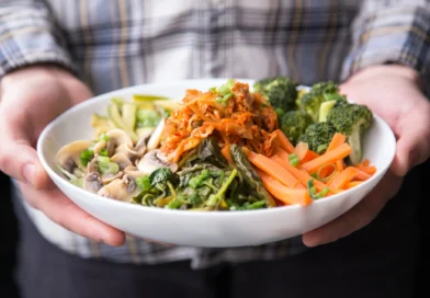 Por que alguns alimentos ficam mais nutritivos depois de cozidos?