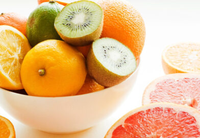 Vitamina C pode ser aliada da saúde cerebral, indica pesquisa